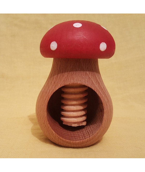 spargator nuci - forma de ciuperca